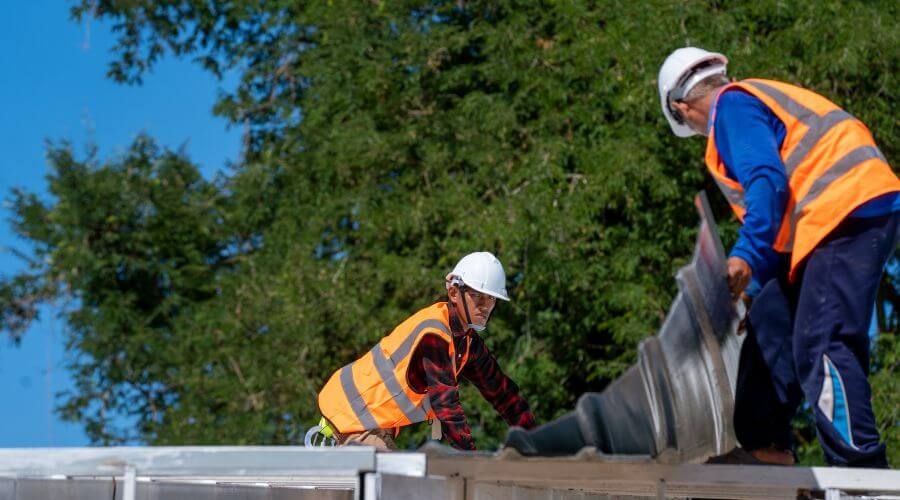 Professional New roof installation in Mapleton, OR